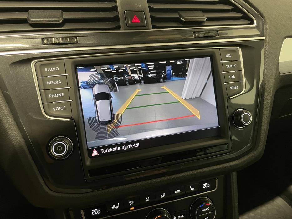 VOLKSWAGEN Tiguan 2016