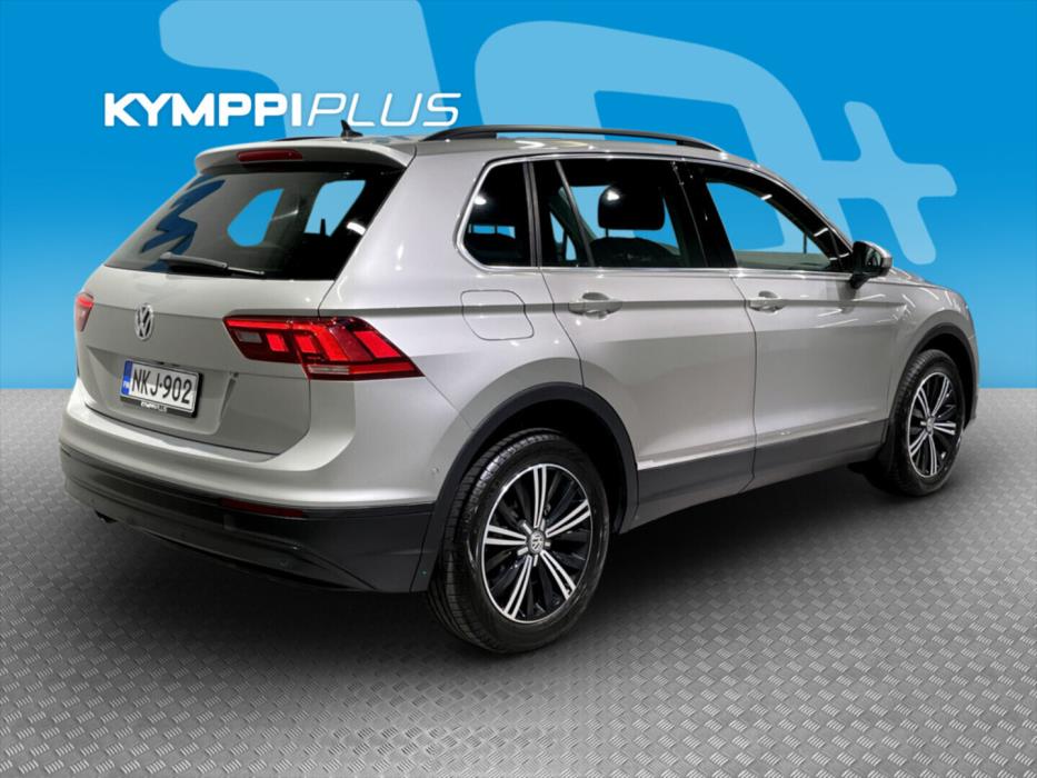 VOLKSWAGEN Tiguan 2016