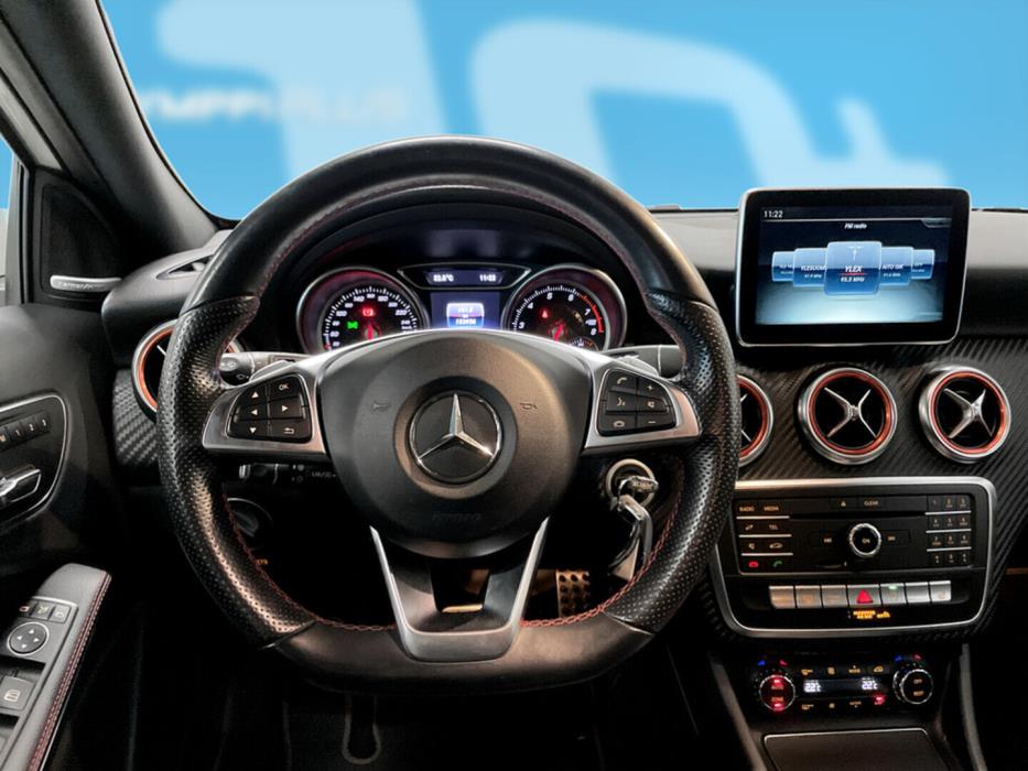 MERCEDES-BENZ A 2016