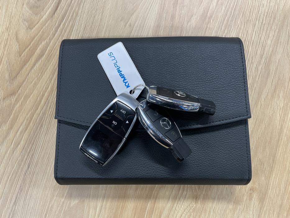 MERCEDES-BENZ A 2016