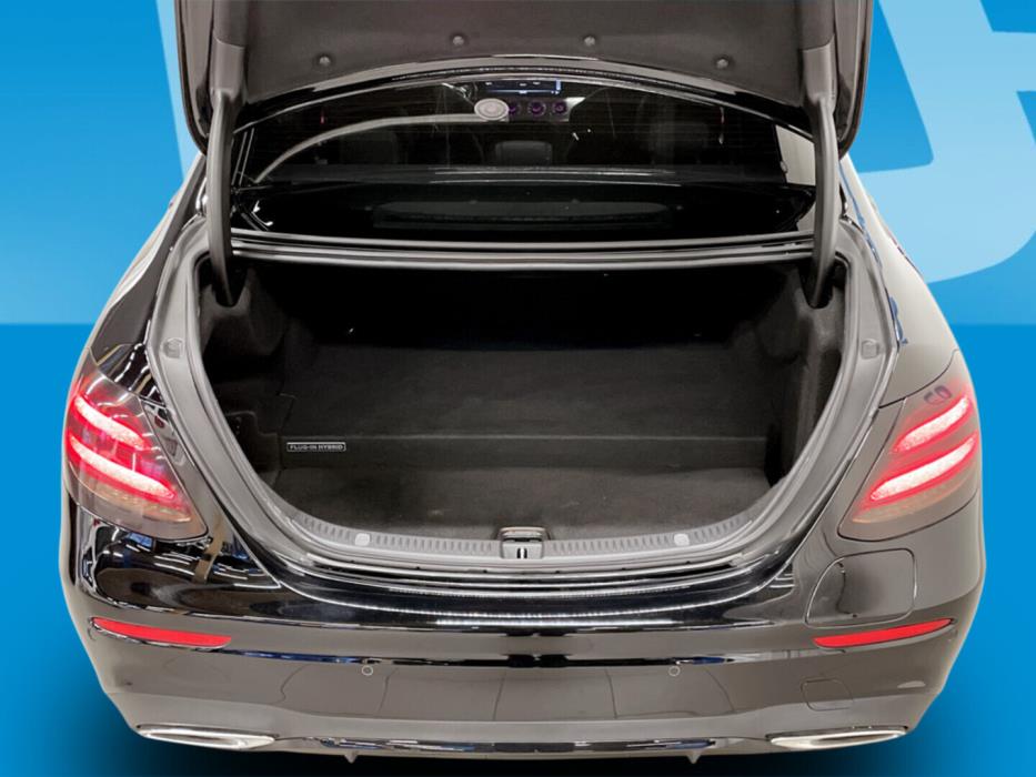 MERCEDES-BENZ E 2018