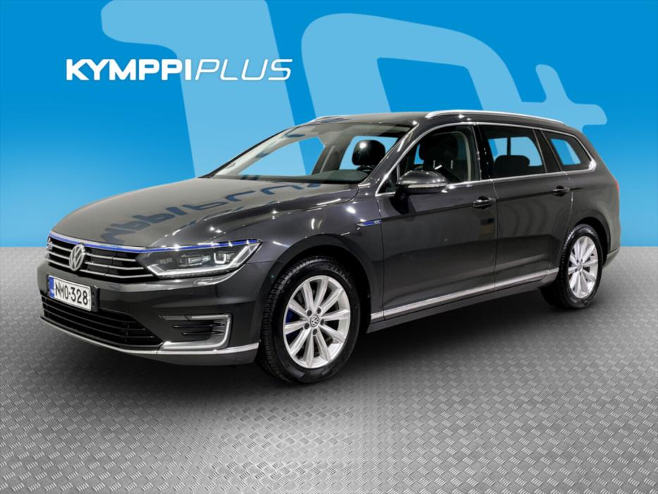 VOLKSWAGEN Passat 2018