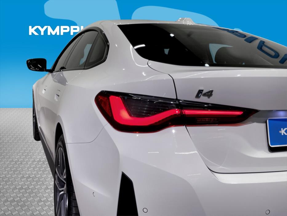BMW i4 2024