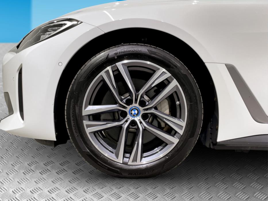 BMW i4 2024
