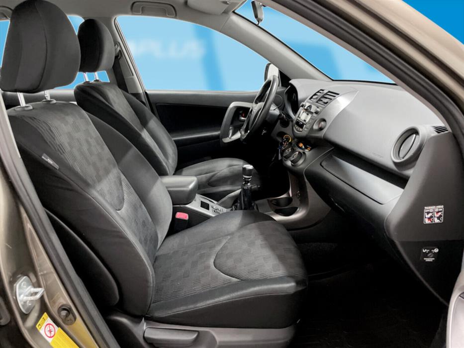 TOYOTA RAV4 2012
