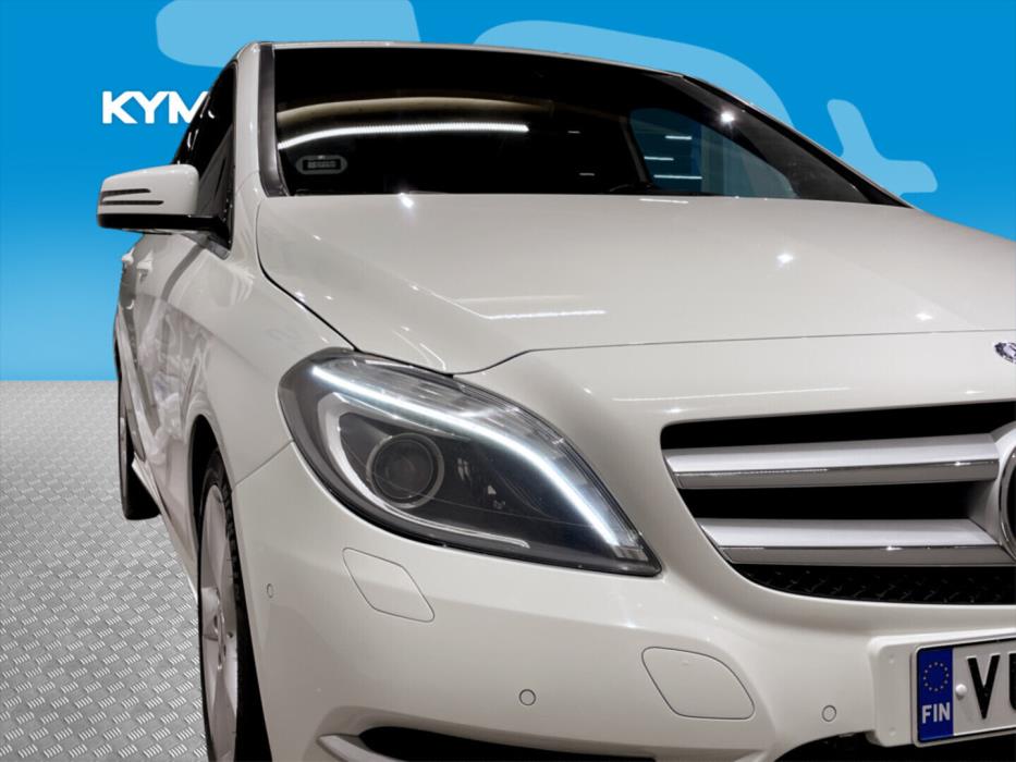 MERCEDES-BENZ B 2012
