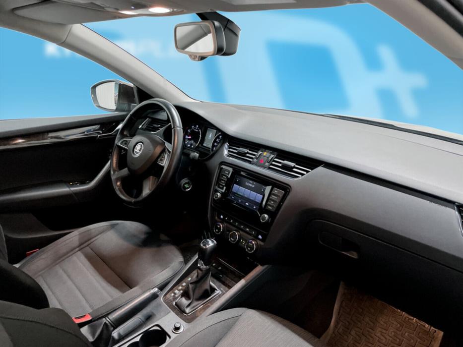 SKODA Octavia 2014