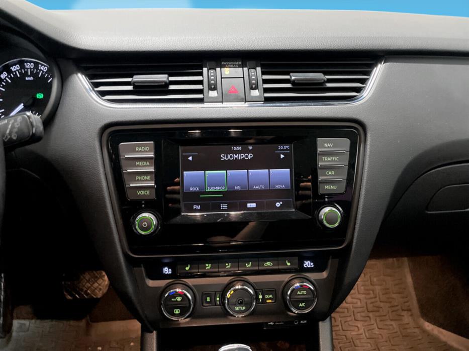 SKODA Octavia 2014