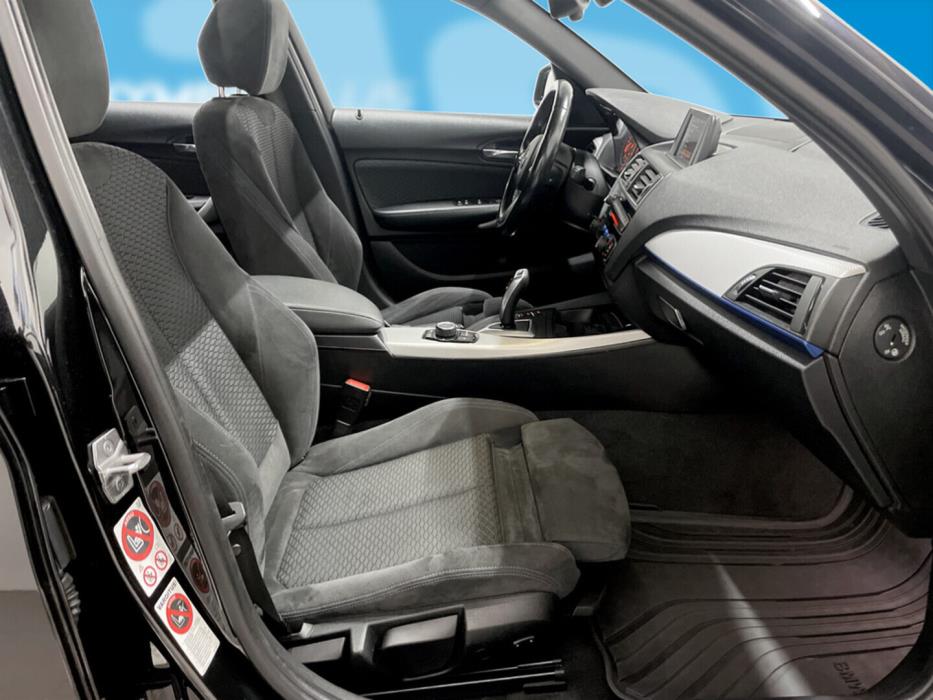 BMW 118 2016