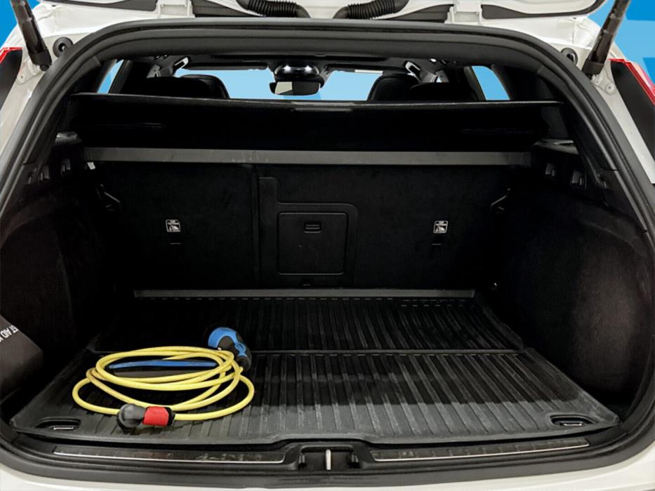 VOLVO V60 2020