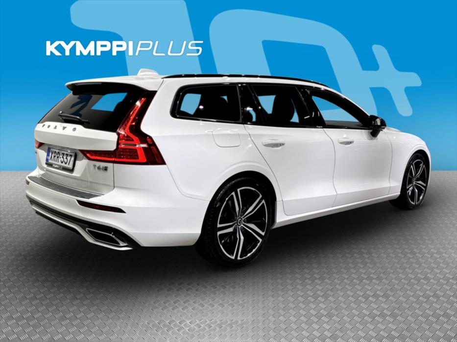 VOLVO V60 2020