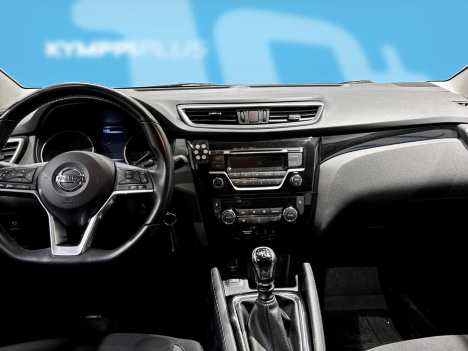 NISSAN Qashqai 2018