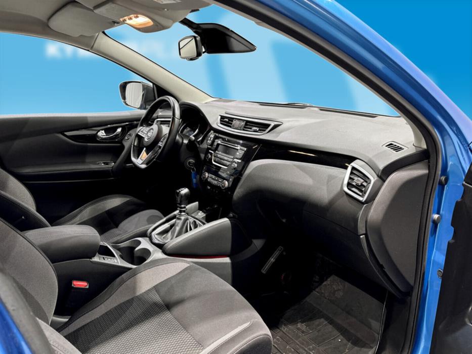 NISSAN Qashqai 2018