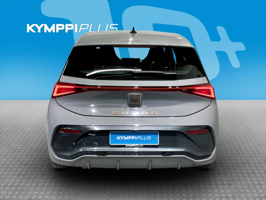 CUPRA Born 2023