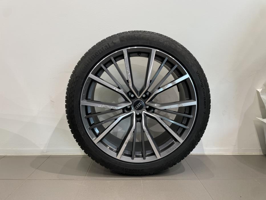 AUDI e-tron 2021
