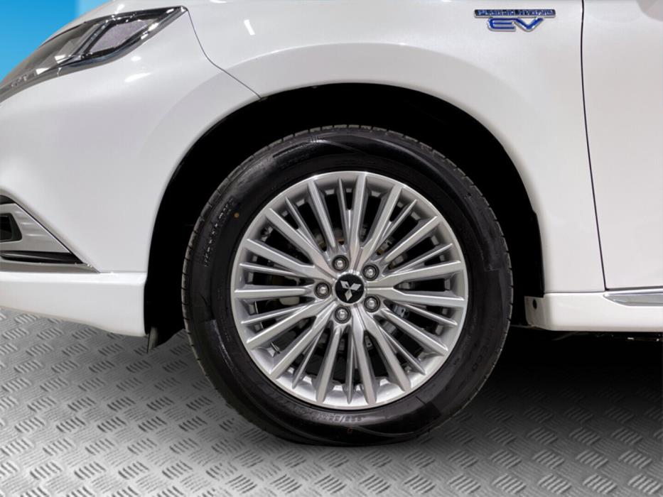 MITSUBISHI Outlander PHEV 2019