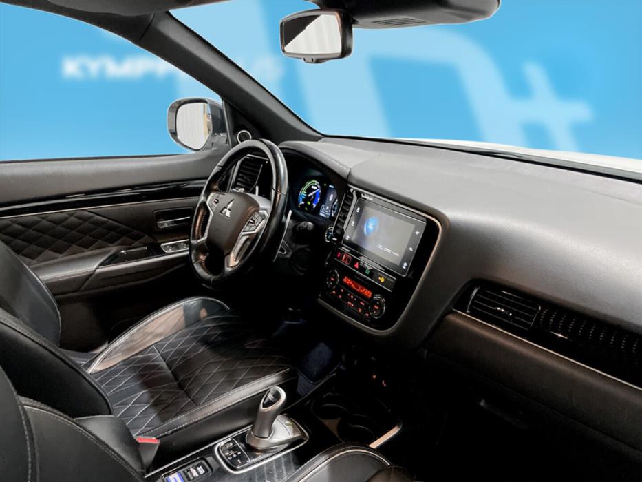 MITSUBISHI Outlander PHEV 2019