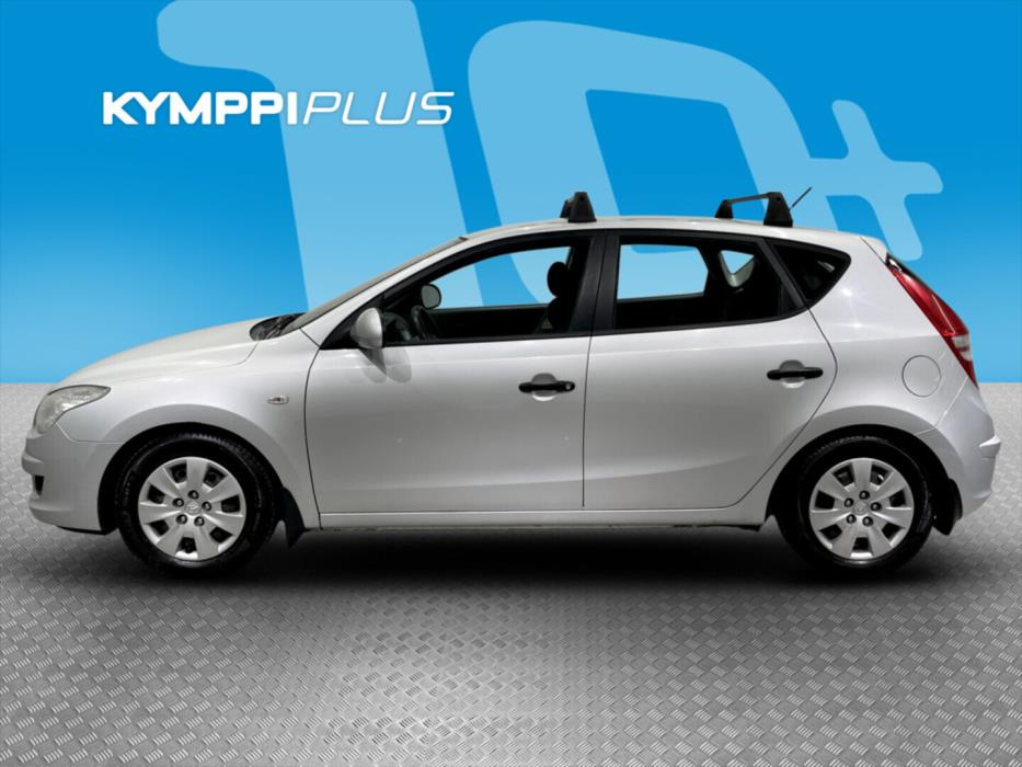 HYUNDAI i30 2009