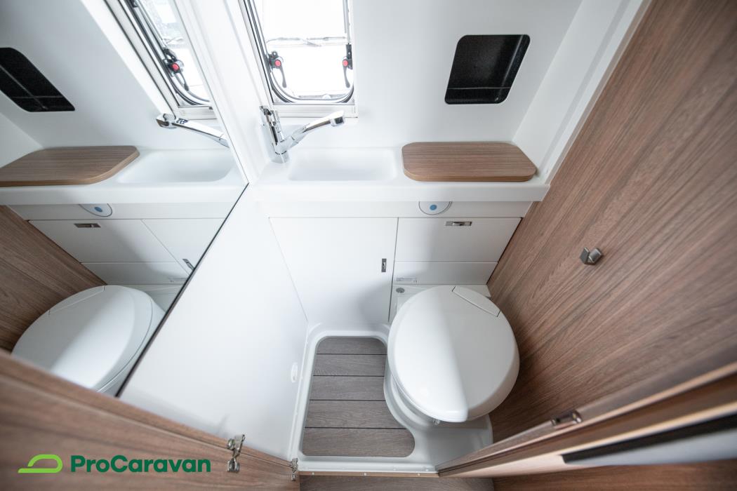 WEINSBERG CaraBus 600 ME Edition [FIRE] 2026