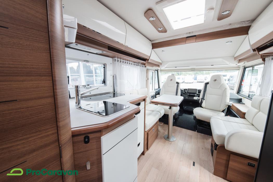 RAPIDO 8066 DF Ultimate Line ALDE 2025