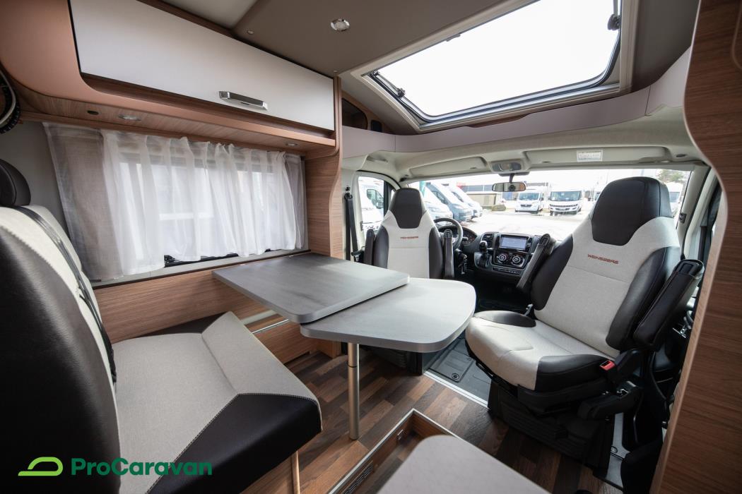 WEINSBERG CaraCompact 600 MF Edition [PEPPER] 2026