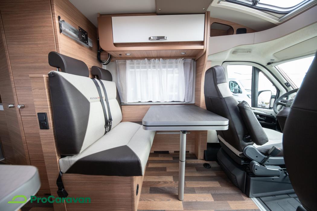 WEINSBERG CaraCompact 600 MF Edition [PEPPER] 2026