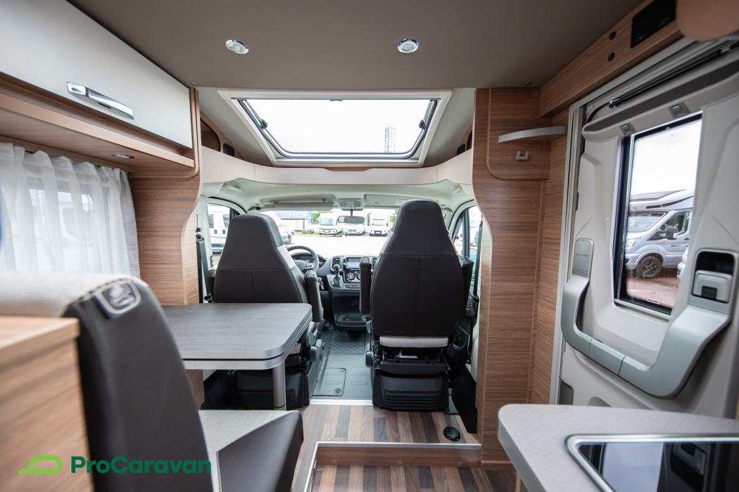 WEINSBERG CaraCompact 600 MEG EDITION [PEPPER] 2026