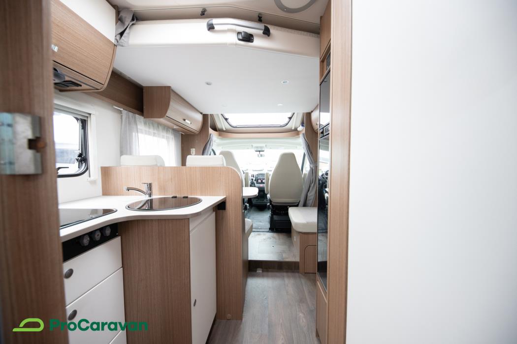 CARADO T 449 2019