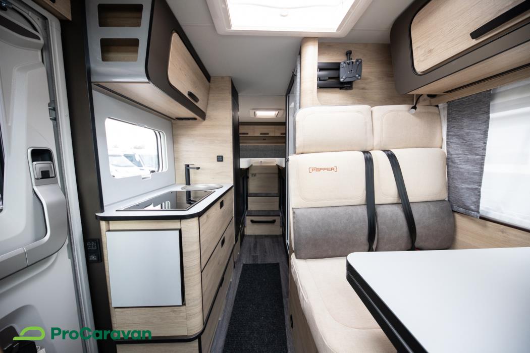 WEINSBERG CaraCompact 600 MEG Edition [PEPPER] 2027