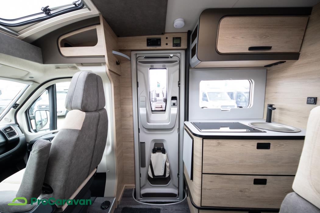 WEINSBERG CaraCompact 600 MEG Edition [PEPPER] 2027