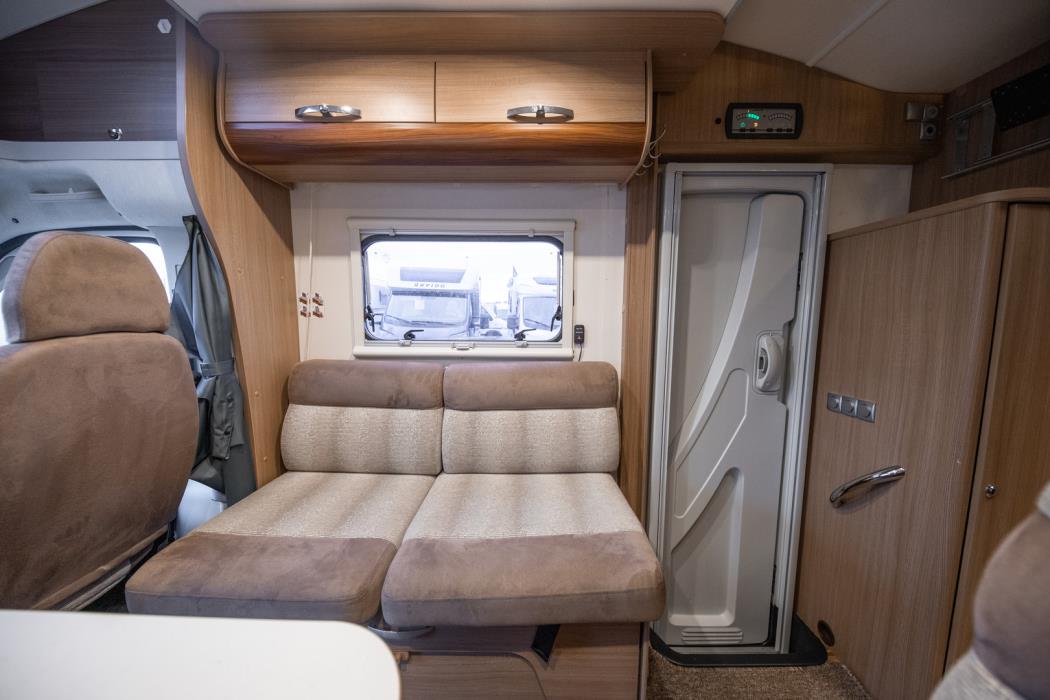 ADRIA Matrix Axess M 680 SP 2013