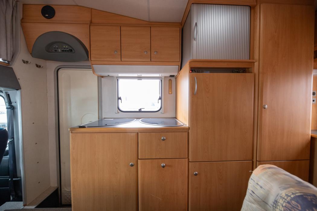 KNAUS Traveller 2000