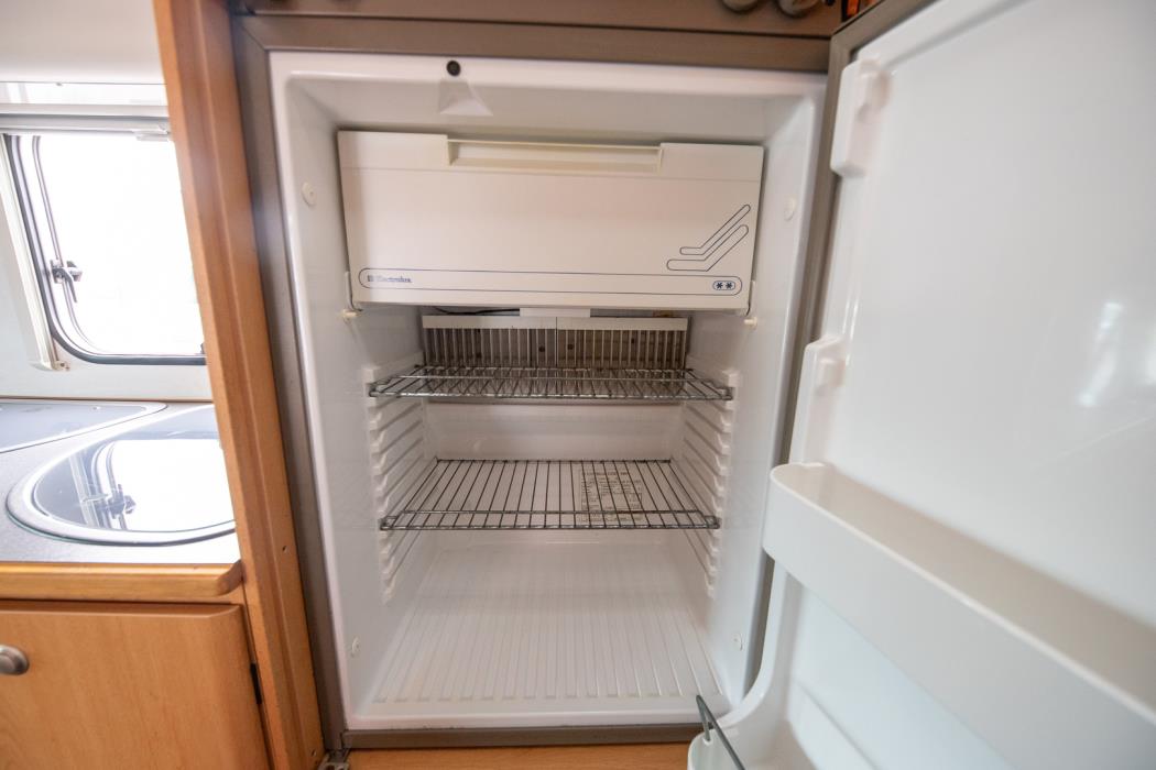 KNAUS Traveller 2000