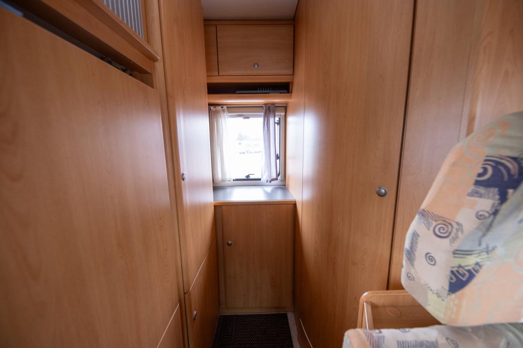 KNAUS Traveller 2000