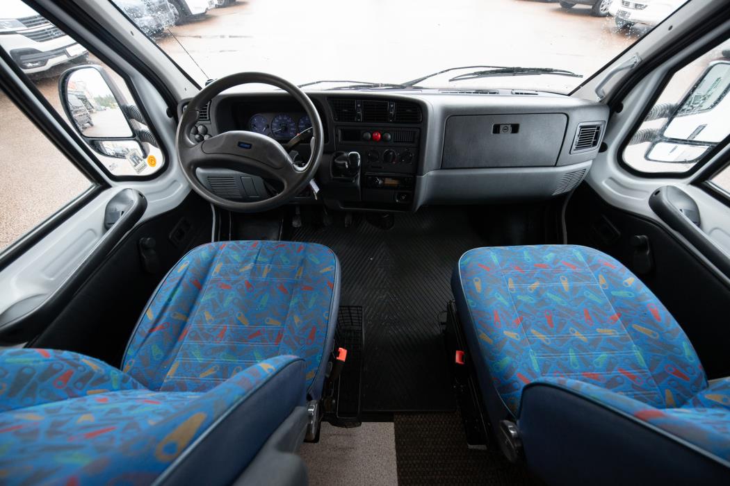 KNAUS Traveller 2000