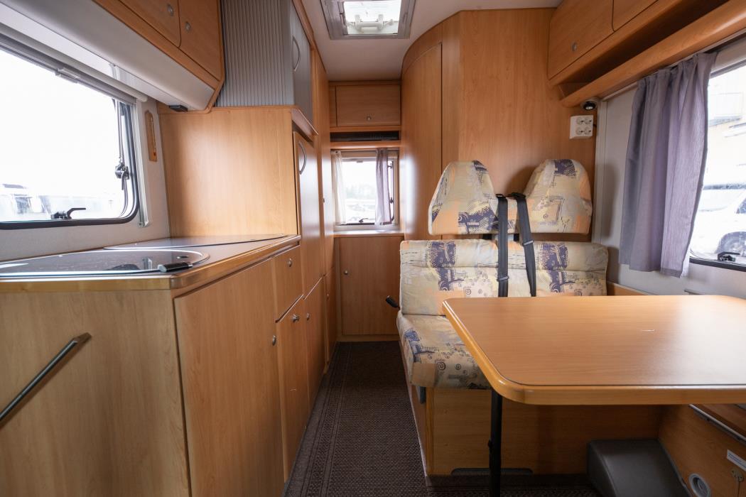 KNAUS Traveller 2000