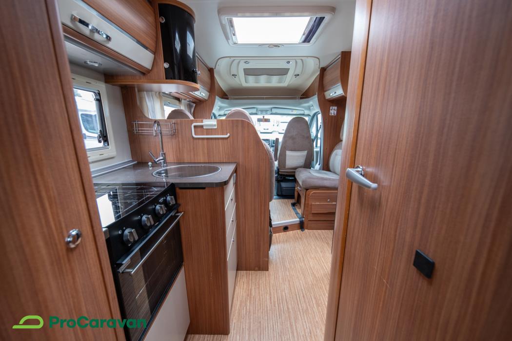 ADRIA Coral S 670 SLL 2013