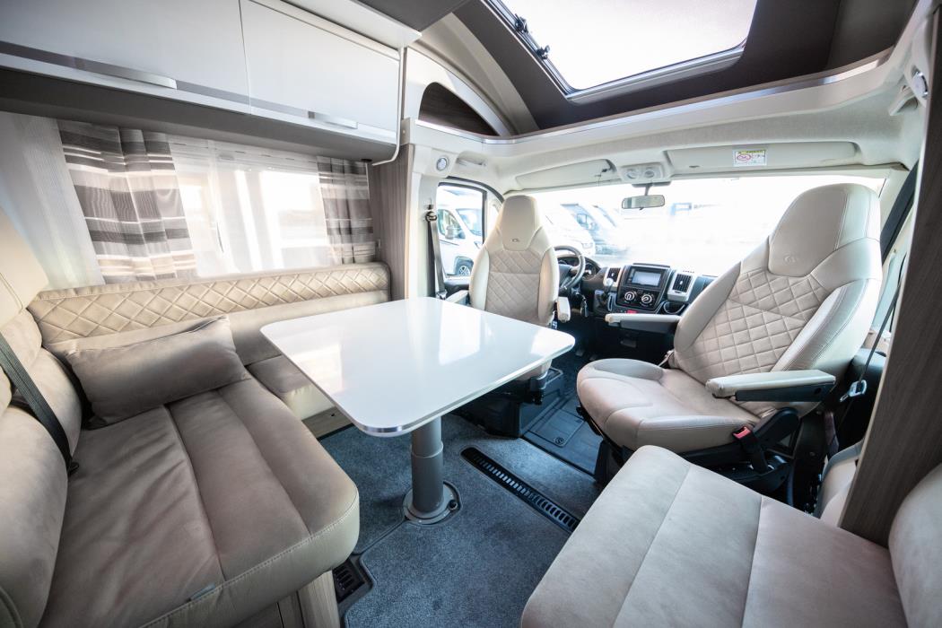 ADRIA Matrix M 670 SL 2018