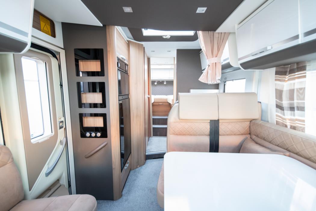 ADRIA Matrix M 670 SL 2018