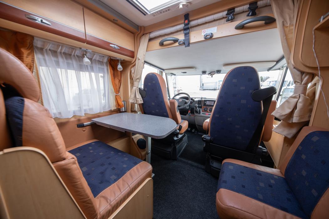 DETHLEFFS Globebus 2011