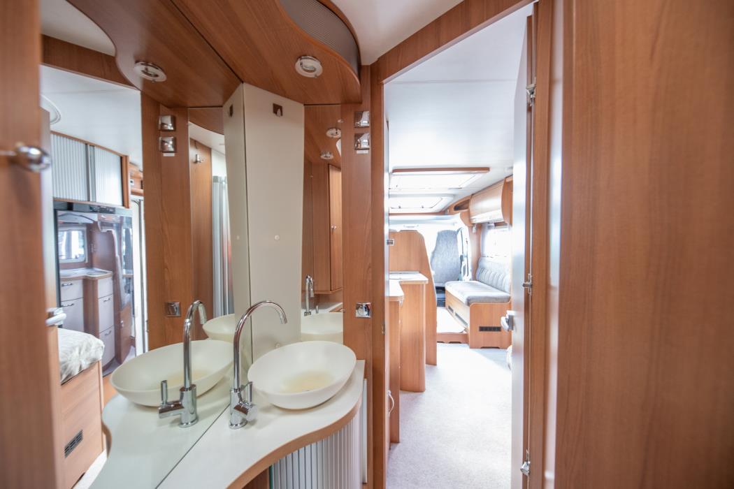 LMC Liberty 662 TI Cruiser 2010