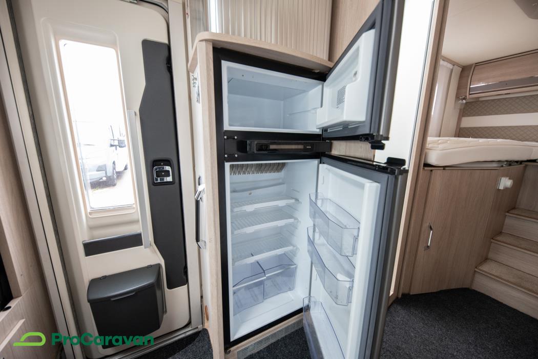 RAPIDO 8066DF Premium edition 2020