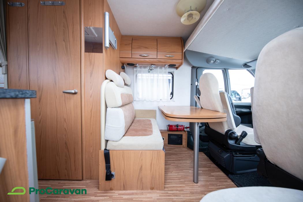 BÜRSTNER Aviano I640 2008