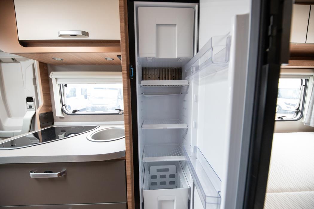 WEINSBERG CaraCompact 650 MF Edition PEPPER 2021