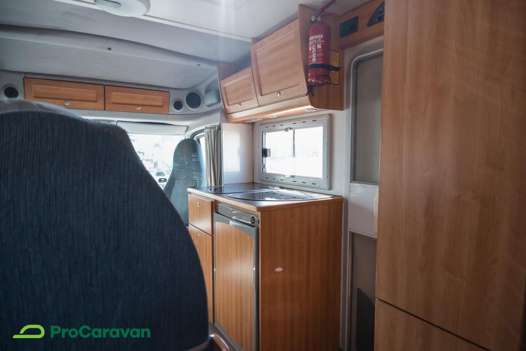KNAUS Sun Traveller TI 605 L 2003