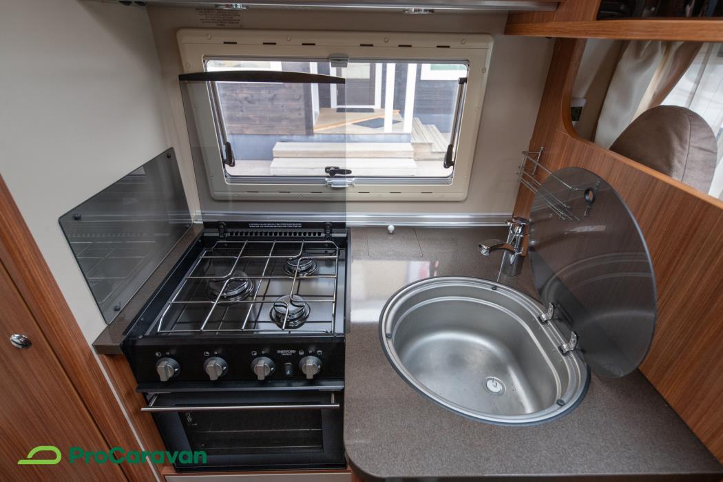 ADRIA Coral S 670 SLL 2012