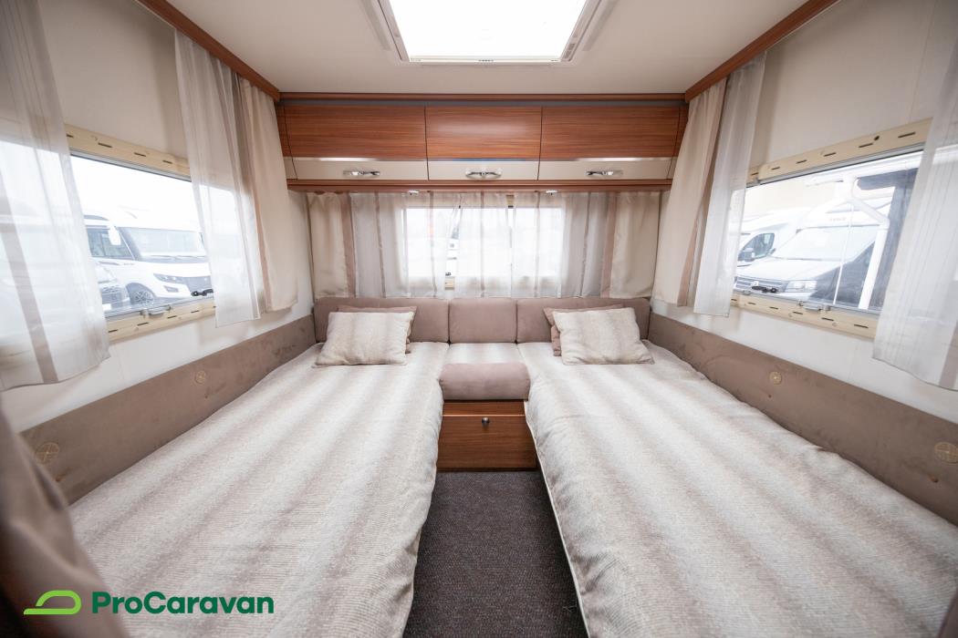 ADRIA Coral S 670 SLL 2012
