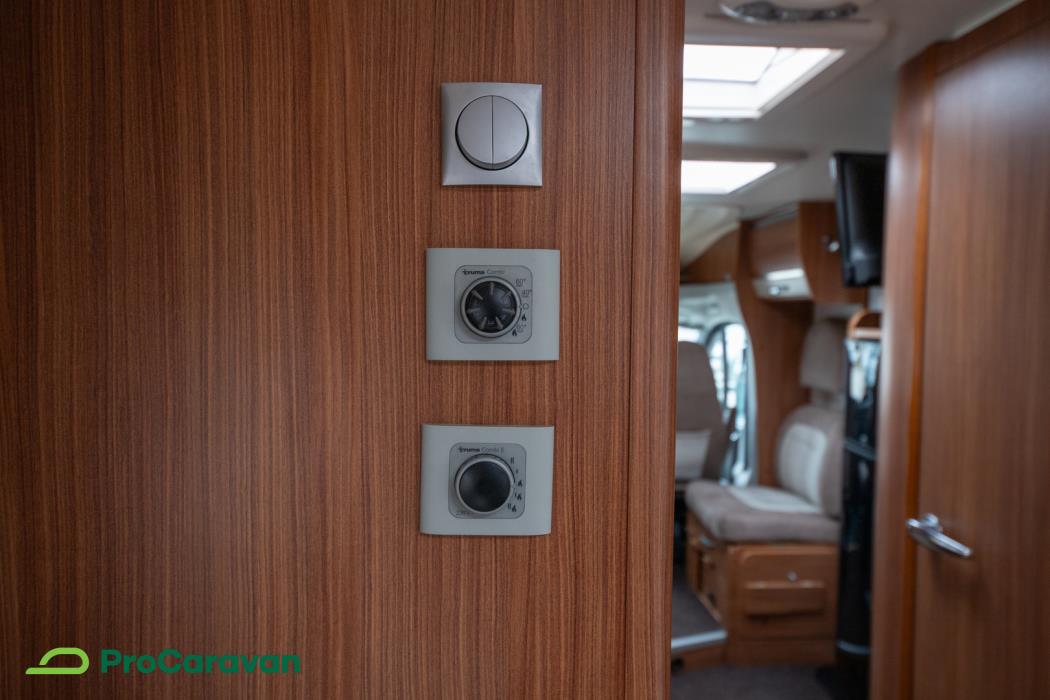 ADRIA Coral S 670 SLL 2012