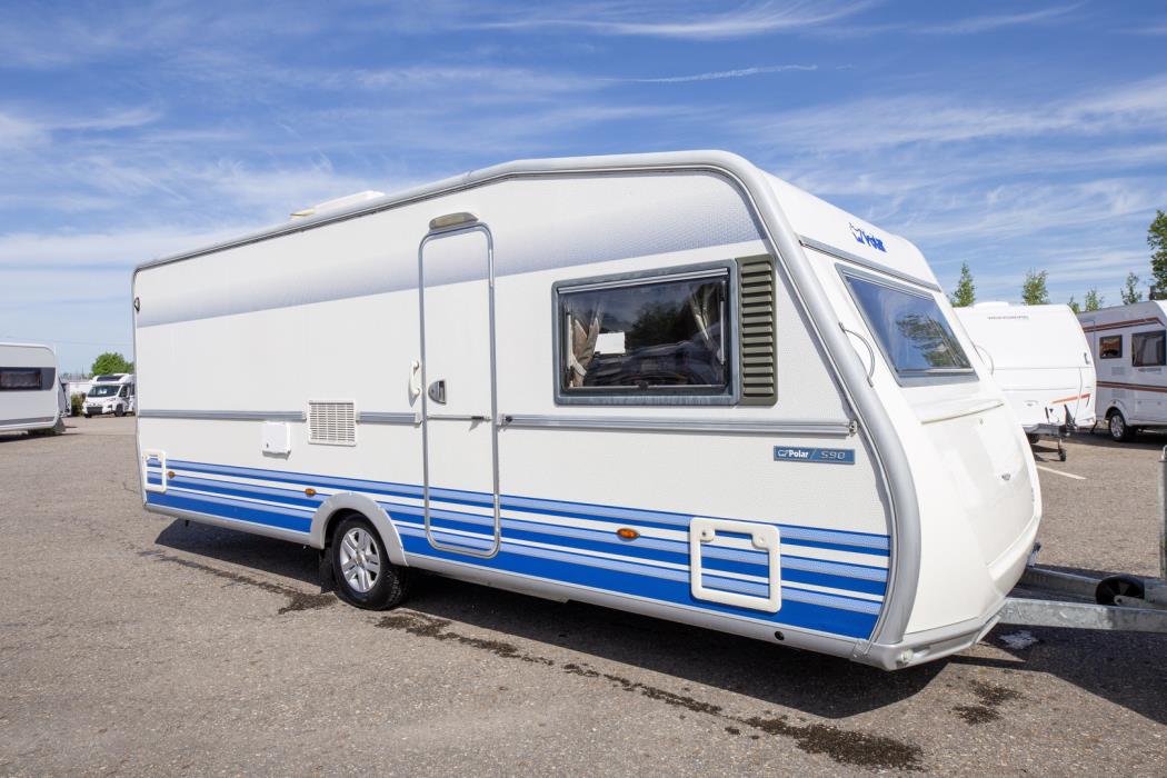 POLAR 590 2010