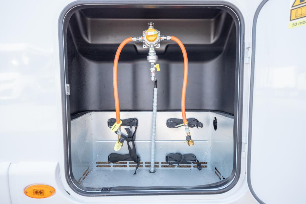 RAPIDO 8096 DF Alde Ultimate Line 2024